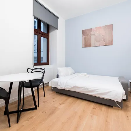 Old Brewery Charm Apartment Poznan